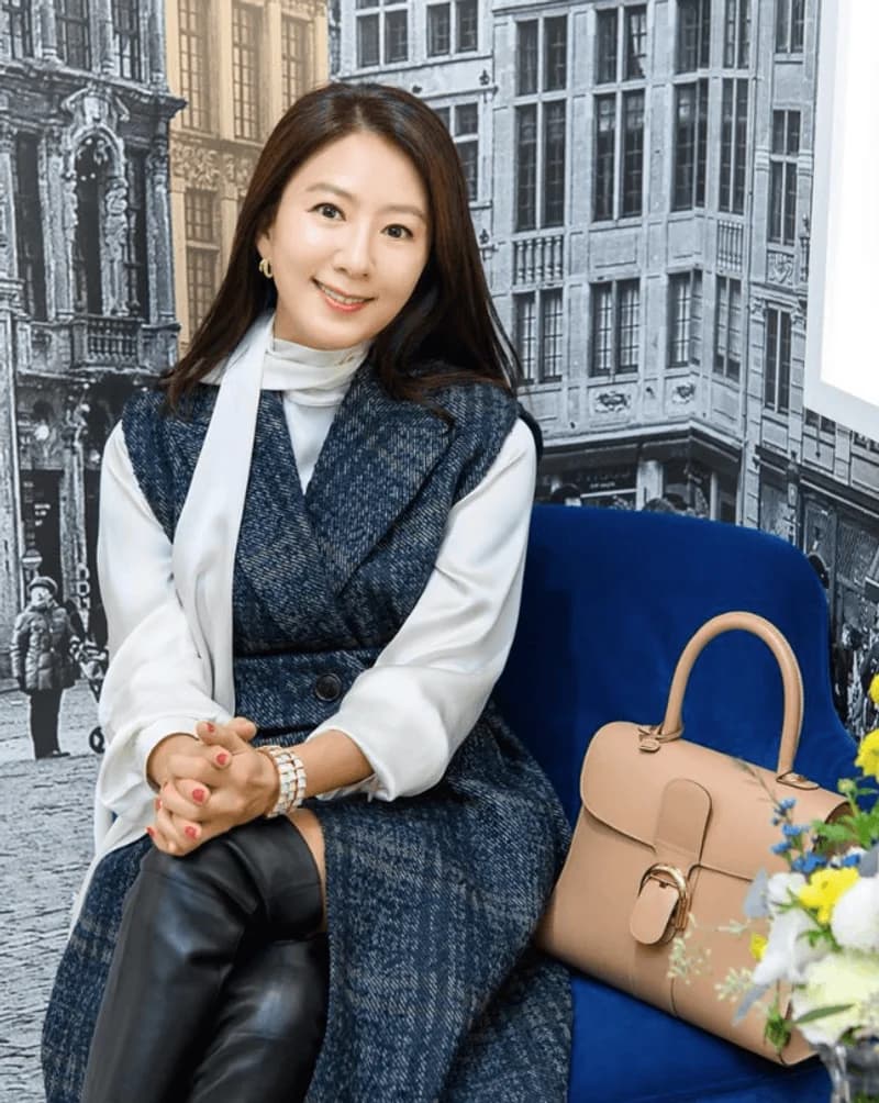 Image Source_Instagram | heeae_official