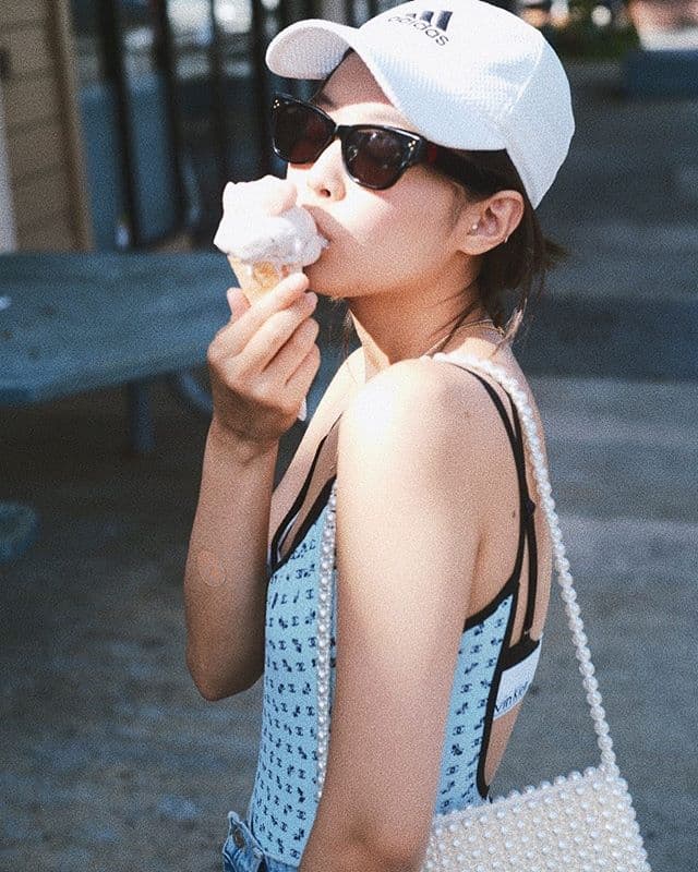 instagram | jennierubyjane