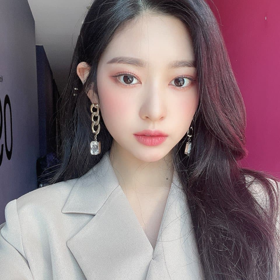 Twitter | official_izone