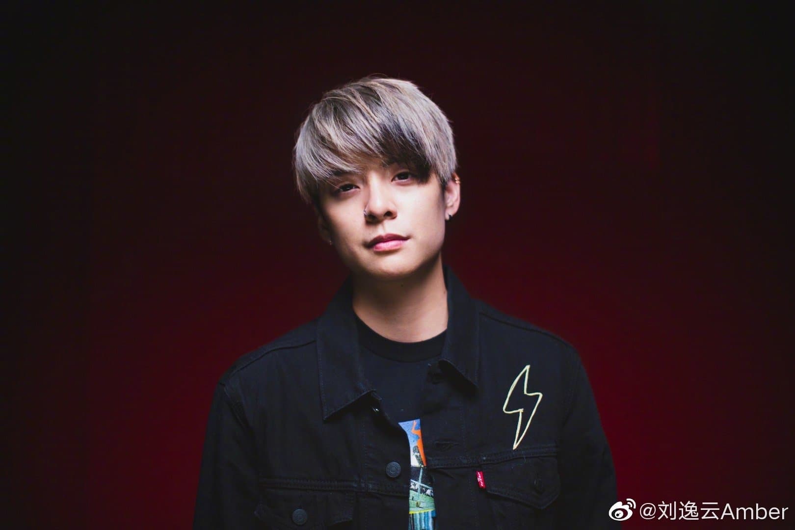 weibo | 劉逸雲 Amber