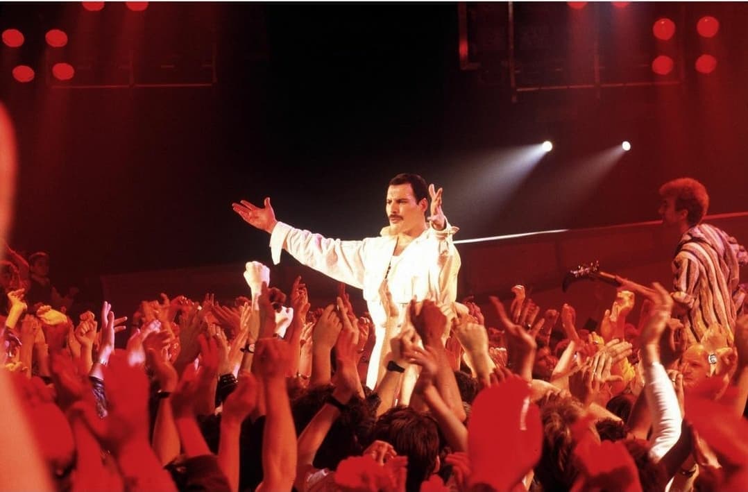 instagram | freddiemercury