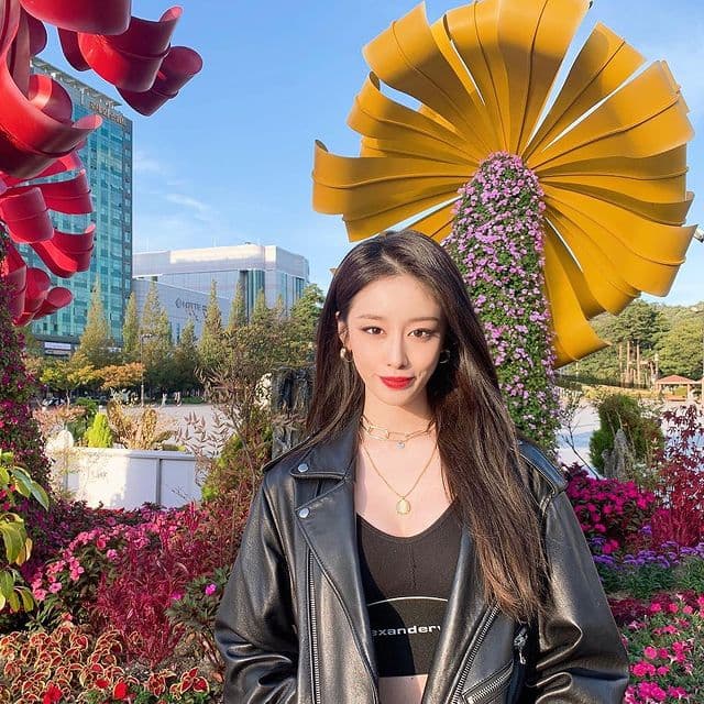 instagram | jiyeon2__