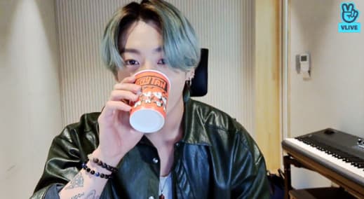 Image Source | V live