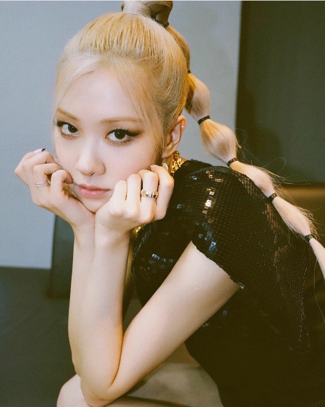 instagram | roses_are_rosie