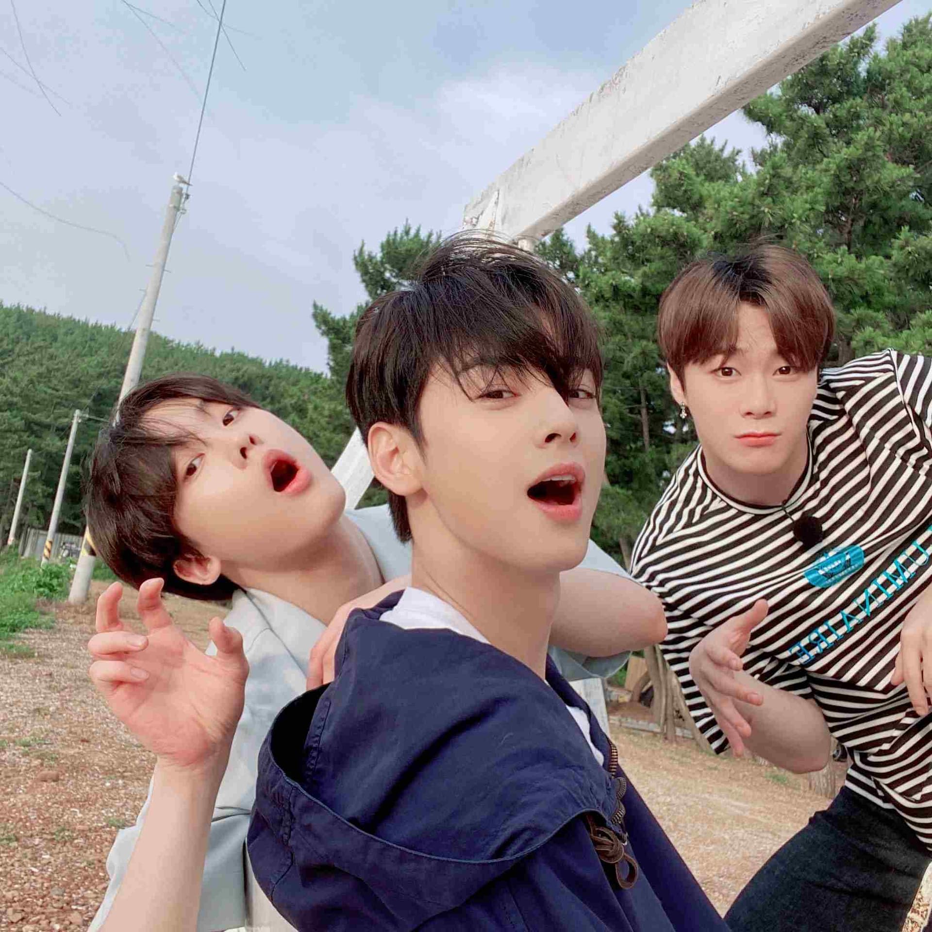 Image Source_Twitter | offclASTRO