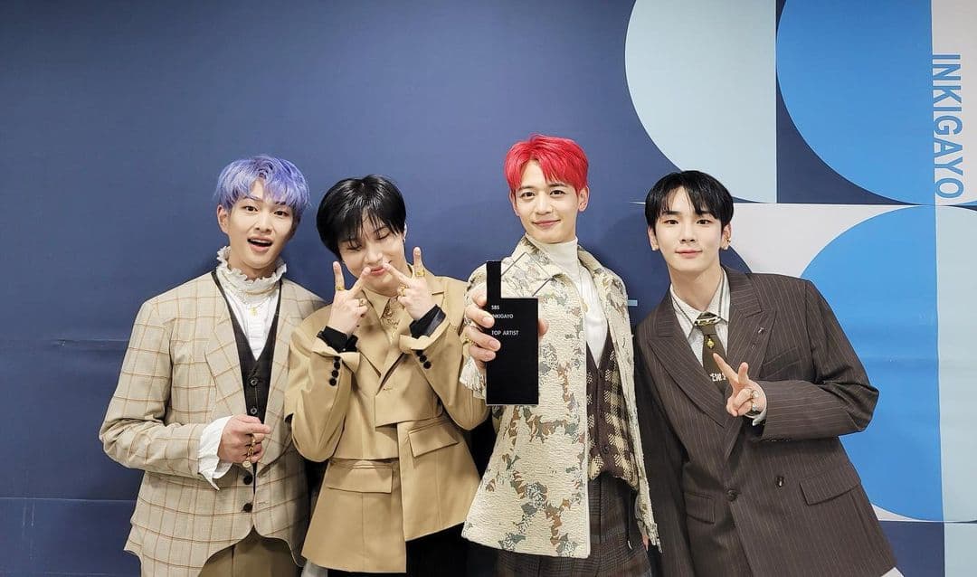 Image Source instagram | shinee
