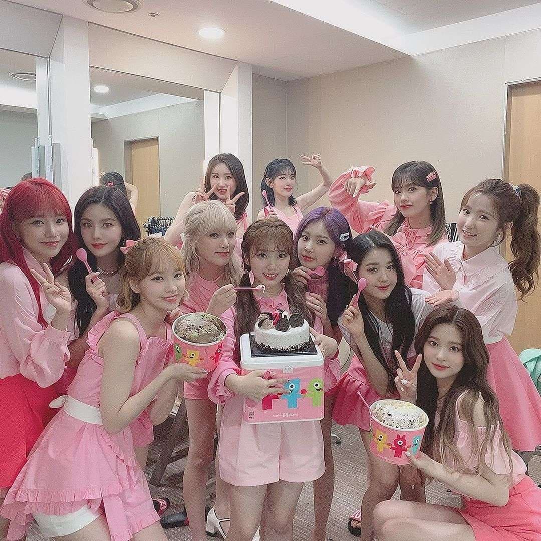 image source_instagram_official_izone