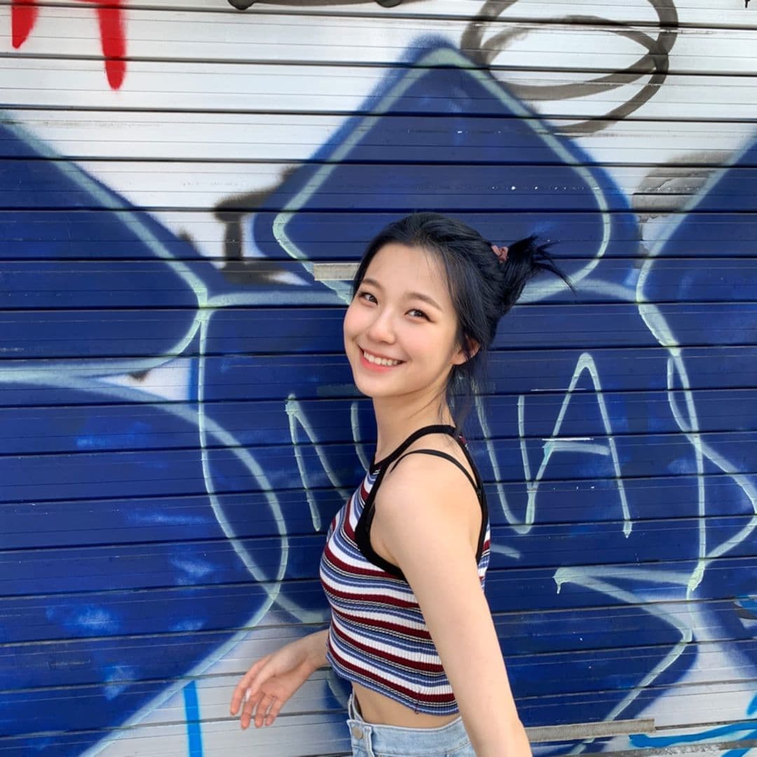 Image Source_Instagram | officialfromis_9