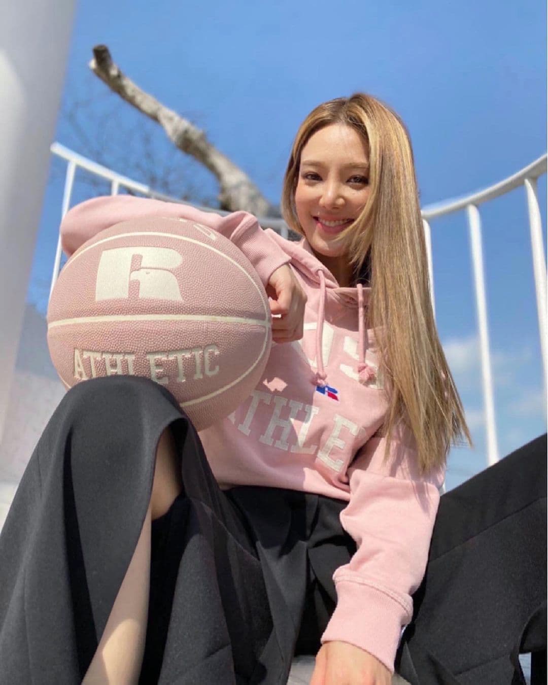 Image Source Instagram | hyoyeon_x_x
