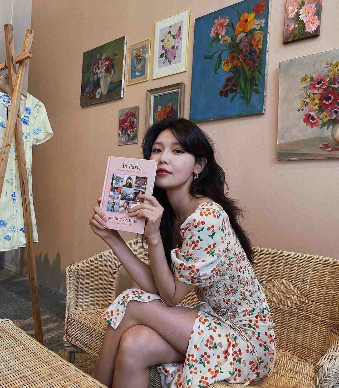 https://www.instagram.com/sooyoungchoi/