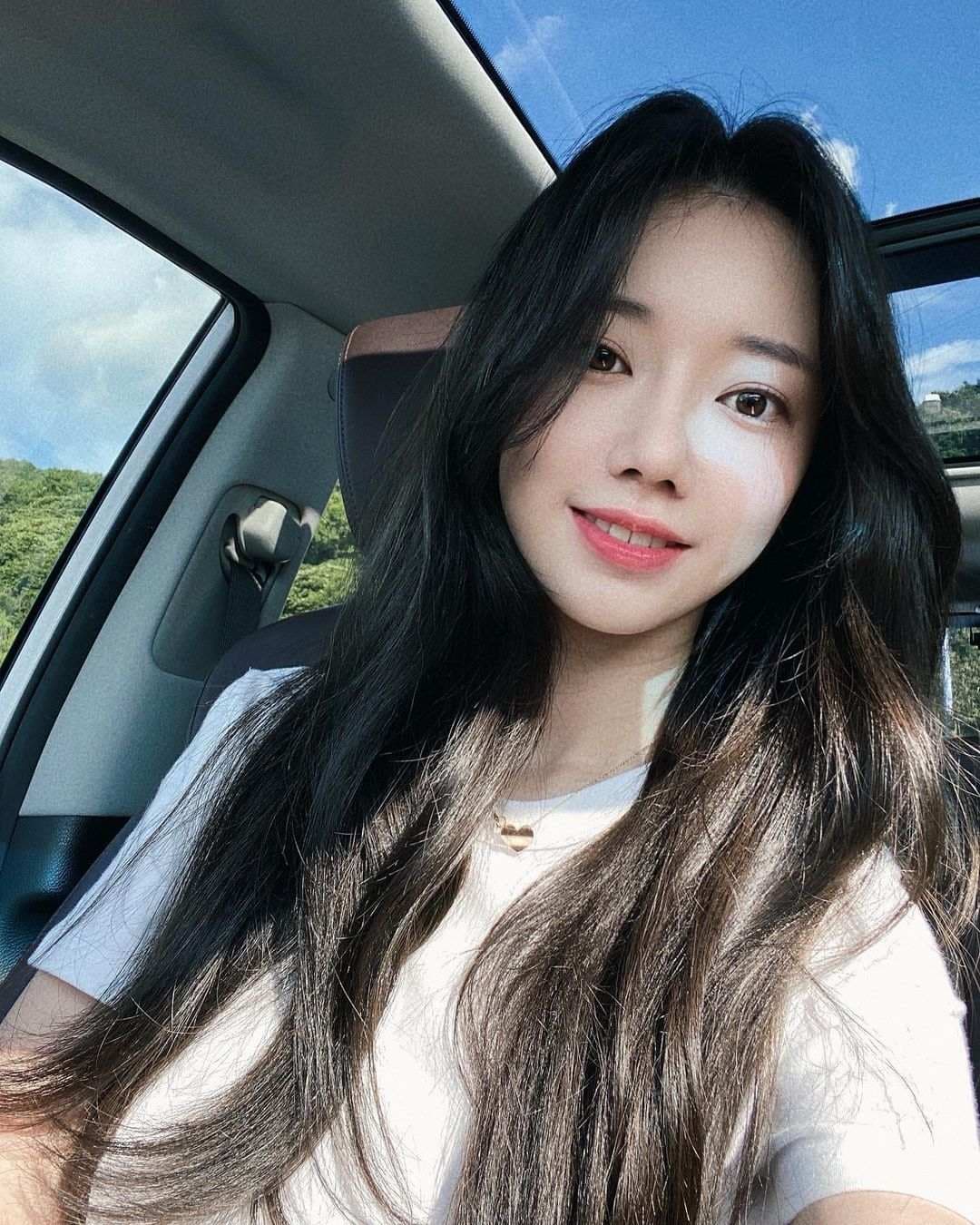 Image Source_Instagram | bh.e