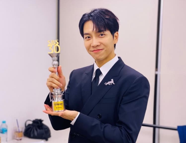 Image Source_Instagram |leeseunggi.official