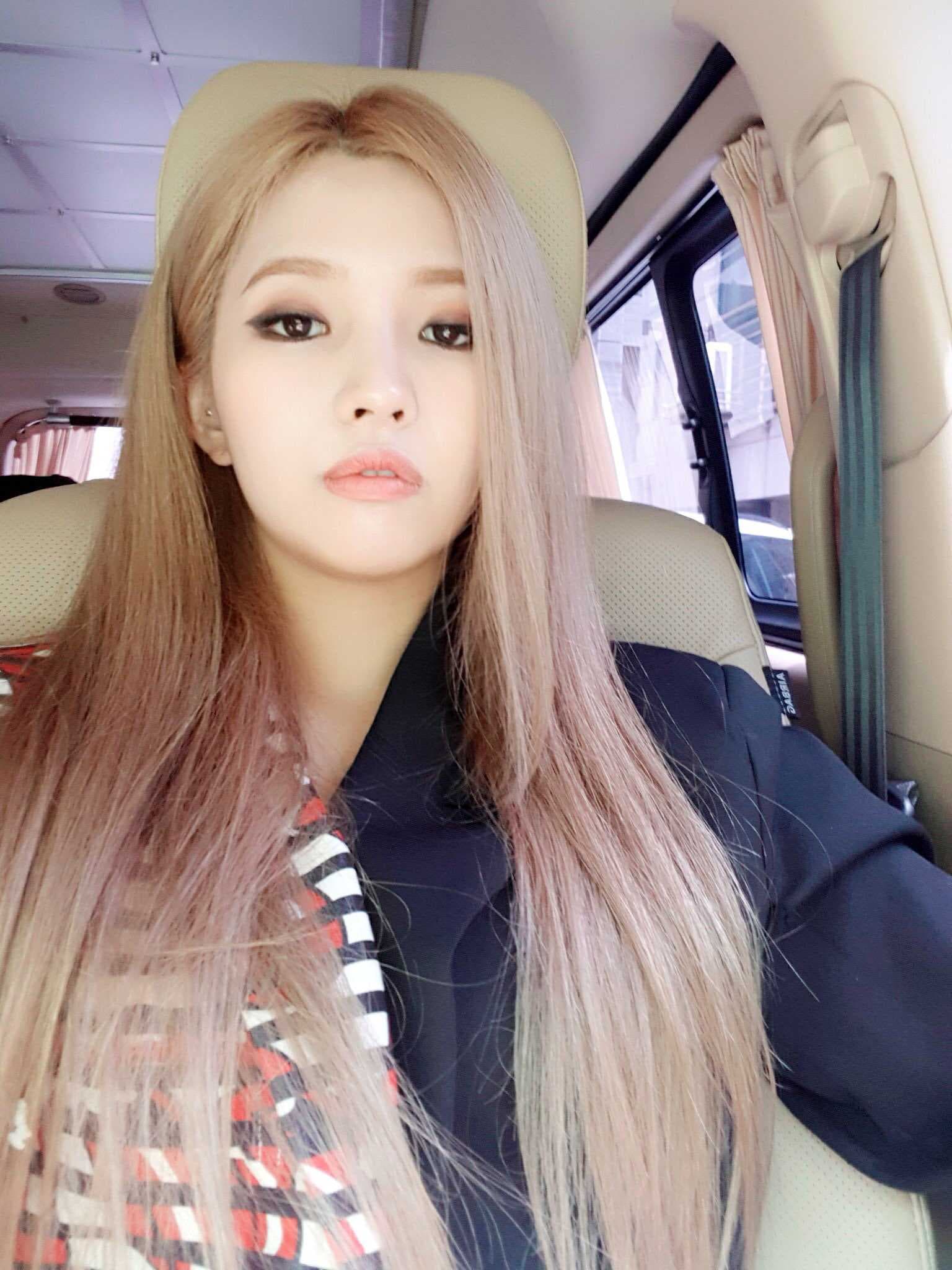 Image Source_Instagram | JEONSOYEON_JP