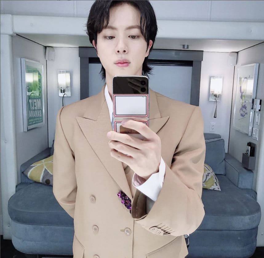 Image Source_Instagramㅣ jin