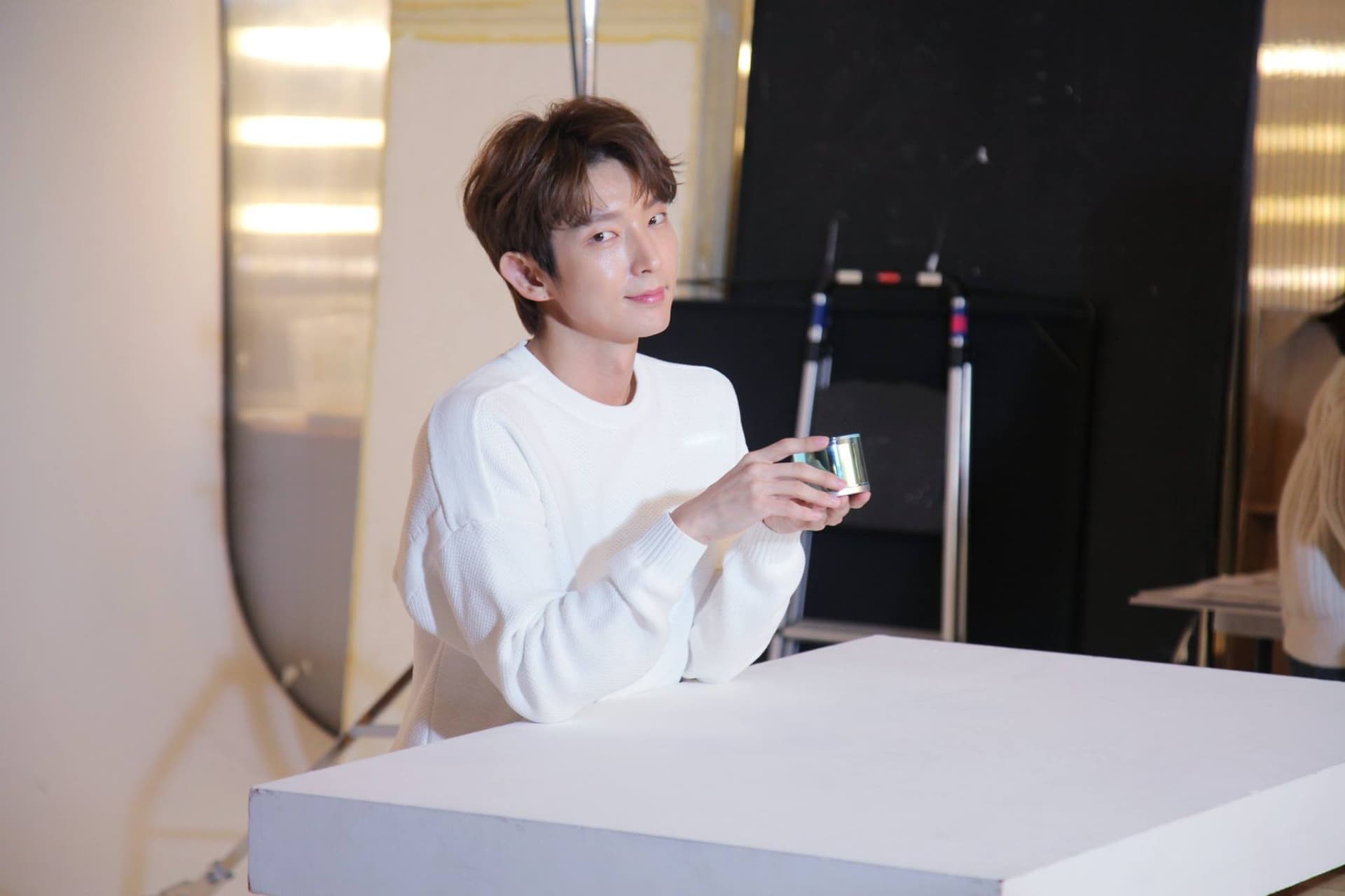 Image Source_FaceBook|OfficialLeeJoongi