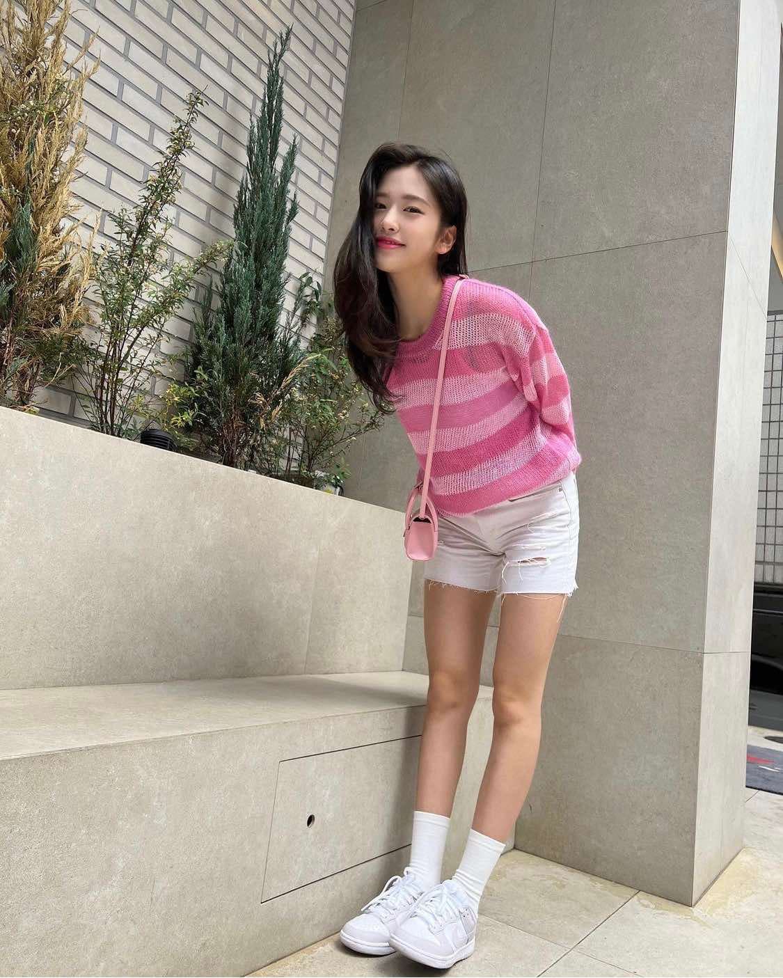Image Source :Instagram | _yujin_an