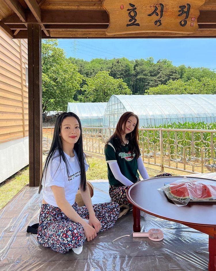 image source-instagram@hyoyeon_x_x