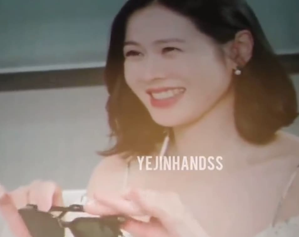 Image source_twitter|Hyun Bin y Son Ye Jin - México