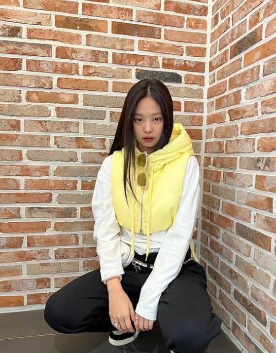 Image Source_Instagram |jennierubyjane