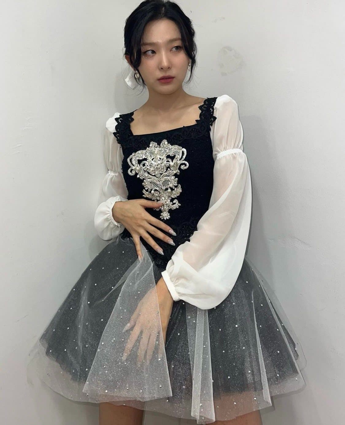 image source_instagram|hi_sseulgi