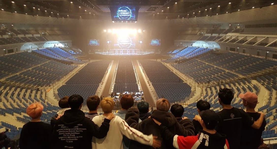image source_instagram|pledis_boss