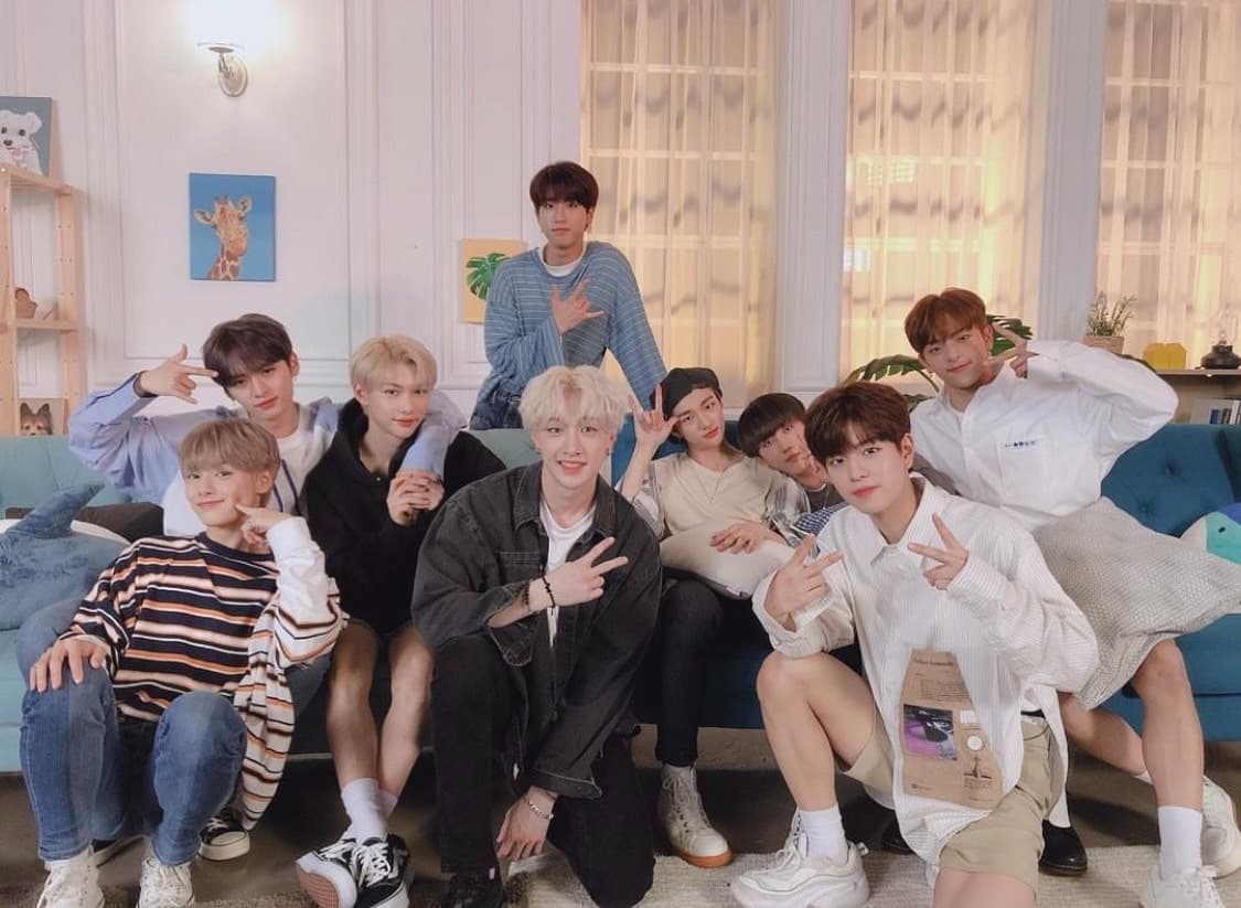 image source_instagram|realstraykids