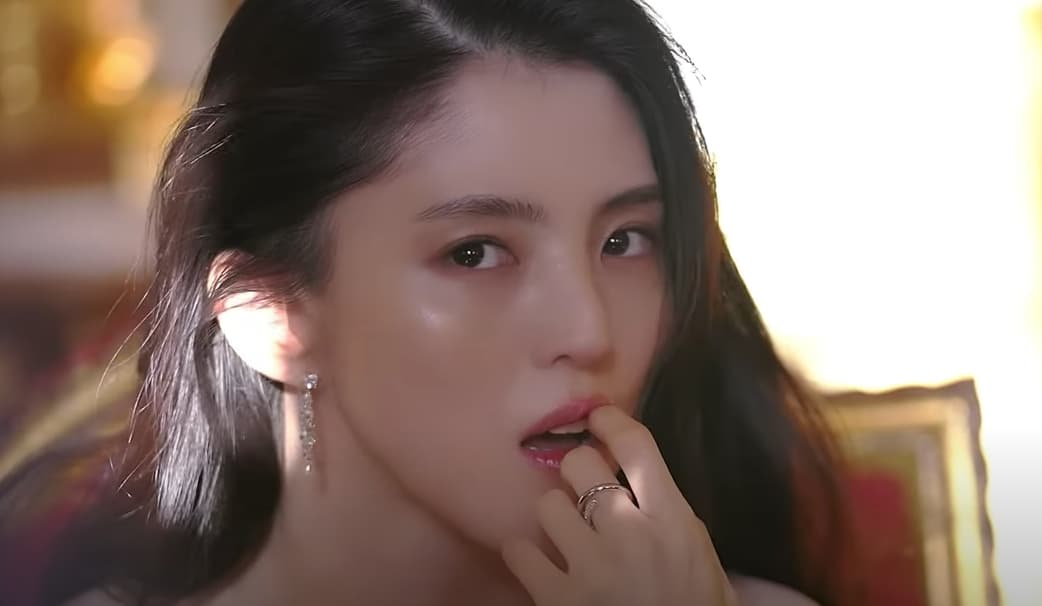 Image source_ YouTube | W Korea