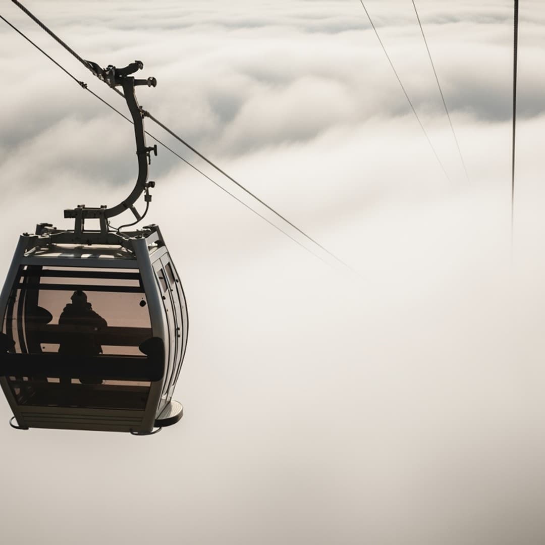 陰天更好玩?韓國河東纜車的反轉魅力,雲海美景讓你驚呼連連!